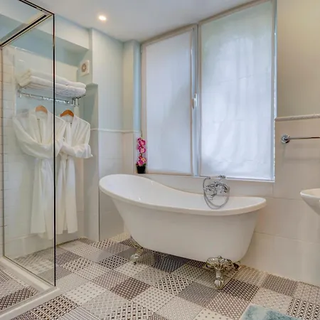Casa de hóspedes Boutique 3*