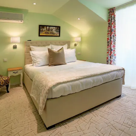 Boutique 4* Варна